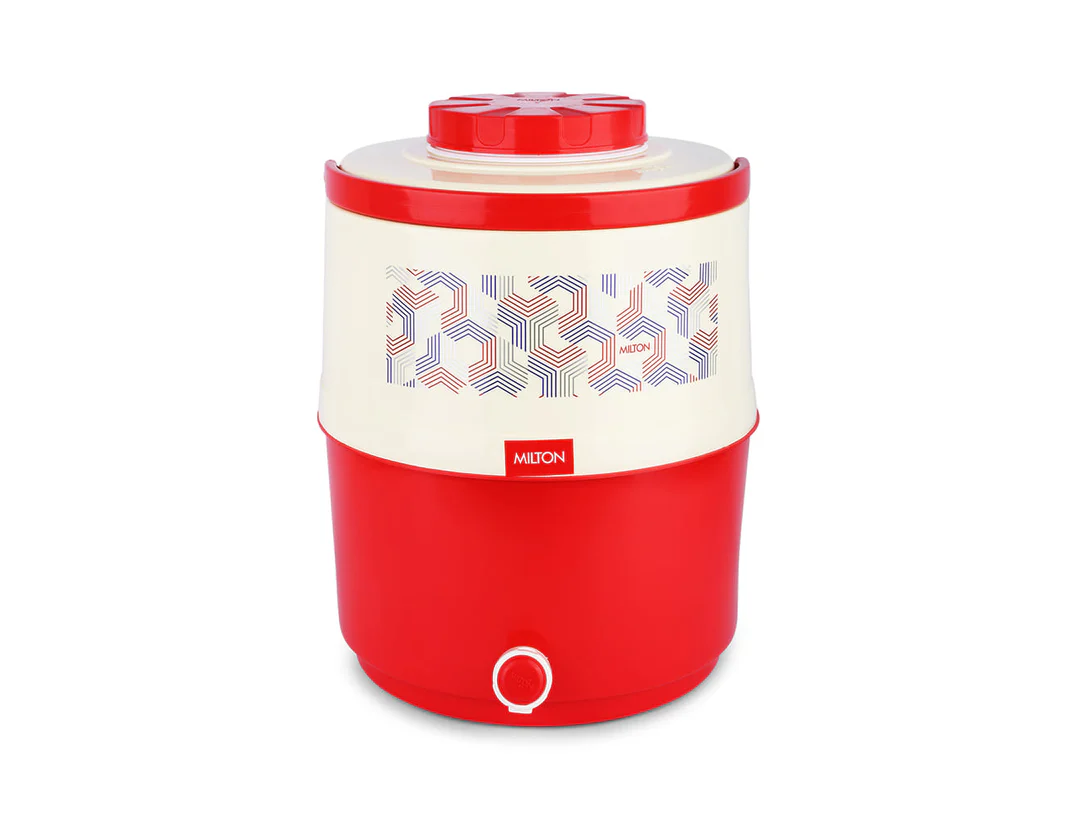 MILTON  WATER JUG KOOL MUSAFIR